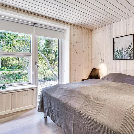 Beautiful In Romo With Kitchen Holiday home