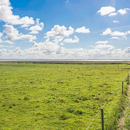 Beautiful In Romo With Kitchen